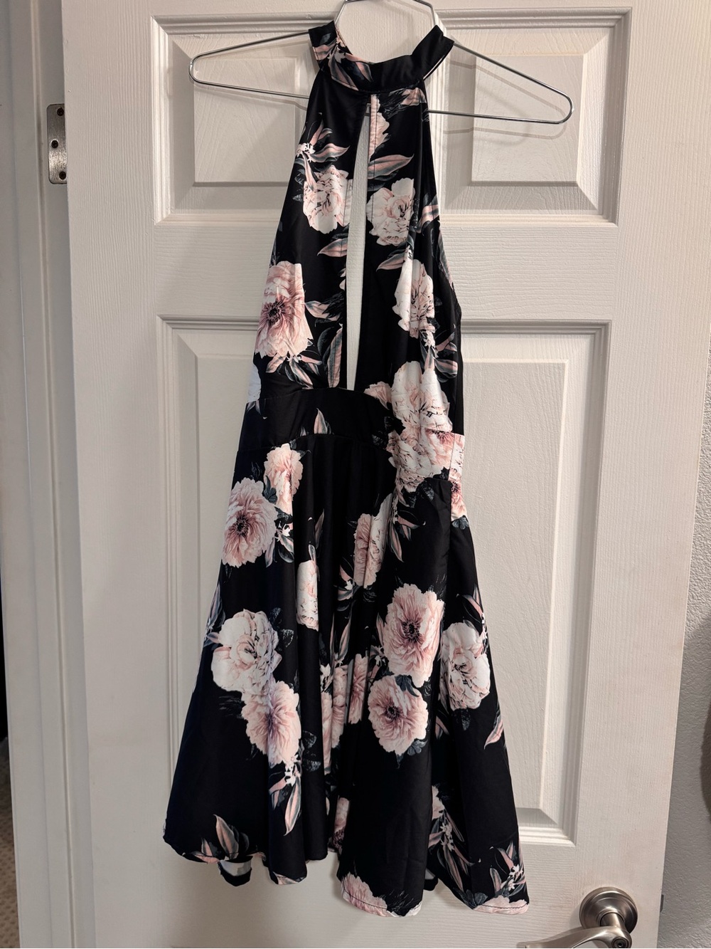 Black Floral Halter Dress | Size Small | Open Back | Deep Plunge | Worn Once